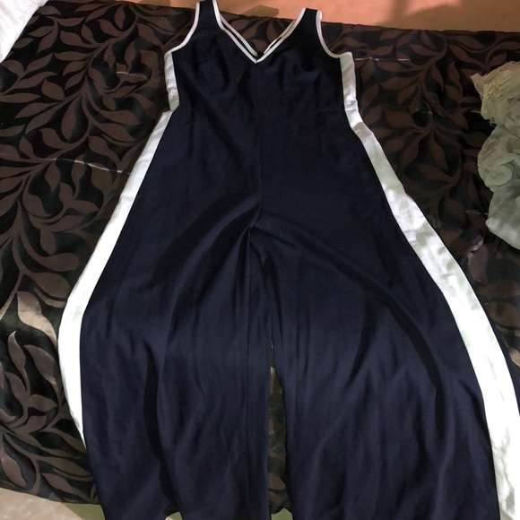 Jumsuit 2/$25🔥🔥